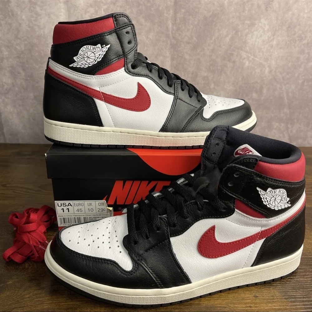 Jordan 1 Retro High OG Gym Red 2019 Size 11 555088-061 Basketball Men’s Sneakers